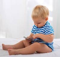 Association between Screen Time Exposure in Children at 1 Year of Age and Autism Spectrum Disorder at 3 Years of Age