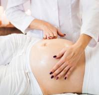 Labor Massage Linked to Lower Meconium Rates