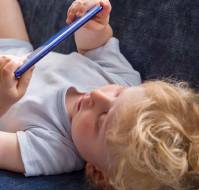 Association between Screen Time Exposure in Children at 1 Year of Age and Autism Spectrum Disorder at 3 Years of Age